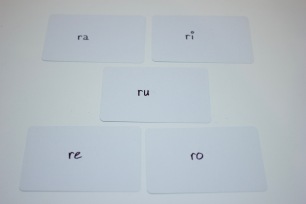Japanese Hiragana flashcards ra - ri - ru - re - ro romaji side