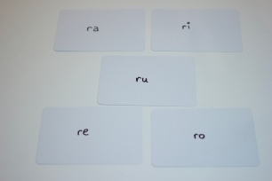 Japanese Katakana flashcards ra-ri-ru-re-ro romaji side